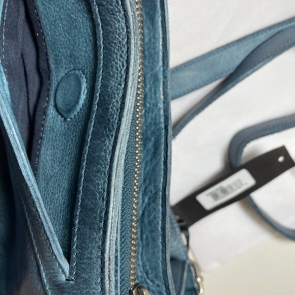 Latico Leathers Denim Crossbody Gigi NEW Discontinued - Picture 5 of 7